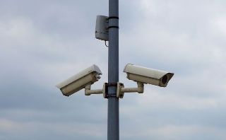 Aggressione omofoba: più telecamere e controlli a Lanciano