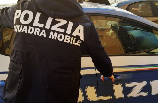 Chieti, sequestrati reperti archeologici e numismatici