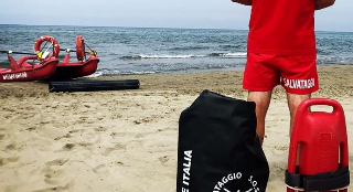 Dramma sfiorato a Punta Aderci: salvati tre bagnanti in difficoltà