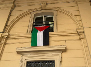 Chieti, la Giunta approva: bandiera palestinese esposta sul Municipio