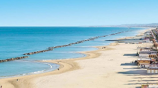 Francavilla al Mare: stop alla plastica in spiaggia entro 5 anni