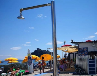 Fossacesia, docce pubbliche sulla spiaggia libera chiuse anche nell’estate 2025