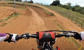 Grave incidente su pista da motocross nel Chietino: 19enne in Rianimazione